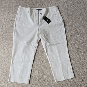 White Cropped Pants